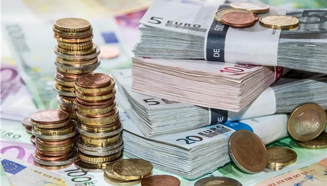 Οι πέντε ανατροπές που έρχονται στη φορολογία: Ποιοι φόροι αυξάνονται – Ποιοι φορολογούμενοι κερδίζουν